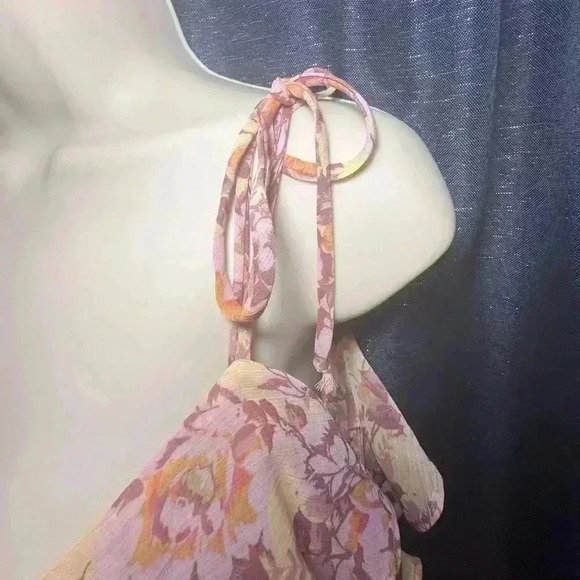 Rewind Juniors Women’s Floral Cold Shoulder Cut Out Dress - Picture 3 of 15